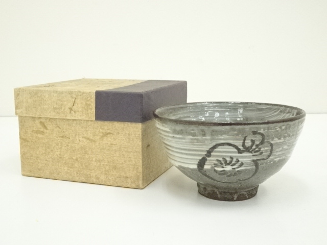 JAPANESE TEA CEREMONY / TEA BOWL CHAWAN / BRUSH MARKS 